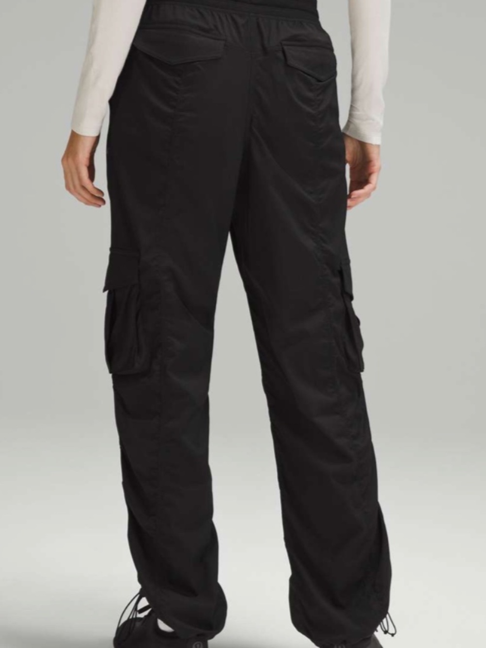 Lululemon Dance Studio Relaxed-Fit Mid-Rise Cargo Pant - Picture 2 of 8
